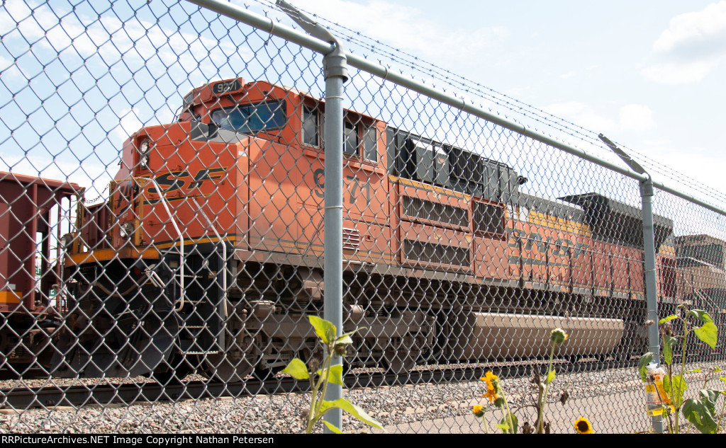 BNSF 9271